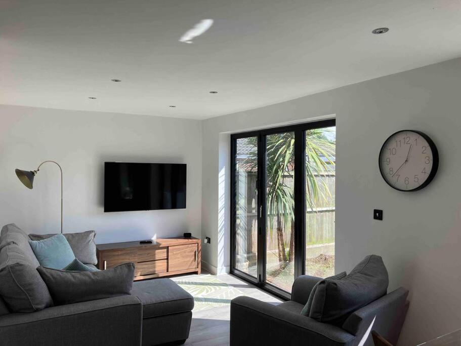 Newly Renovated, Modern - Quiet Location Lytham St Annes
