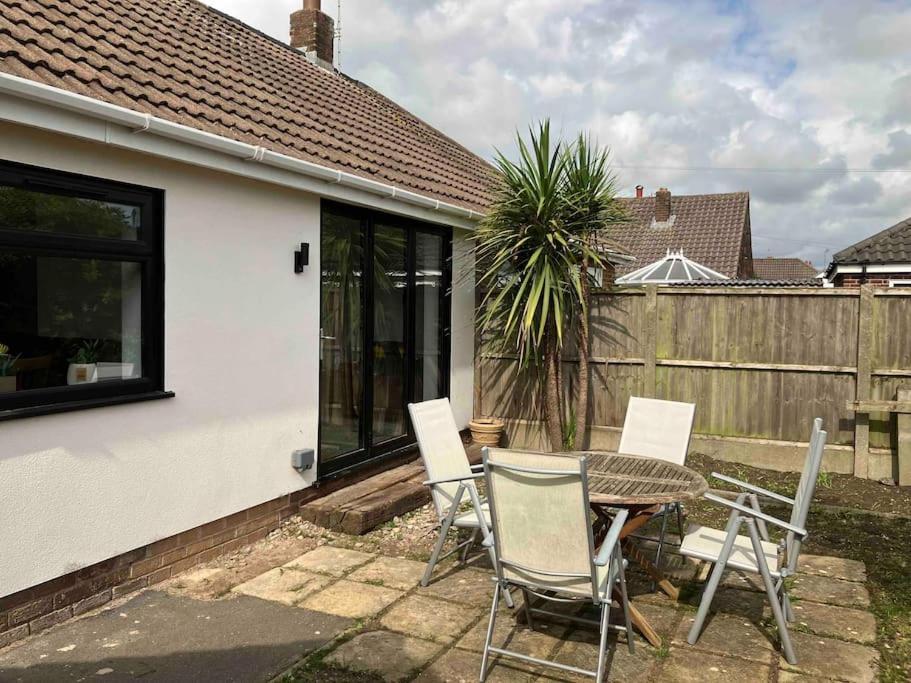 Newly Renovated, Modern - Quiet Location Holiday home *